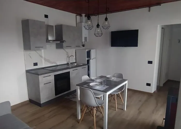 Star House شقة كلوسوني